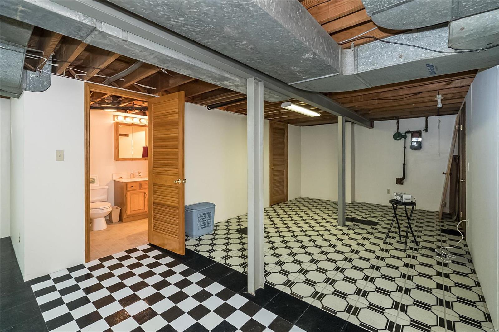 10 Willmore Road St. Louis, MO 63109 - Photo 37 of 52