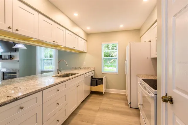 $1,995 | 355 23rd Avenue Southwest, Seminole, FL 33778