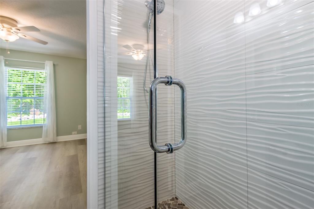 355 23rd Avenue Southwest Seminole, FL 33778 - Photo 25 of 38