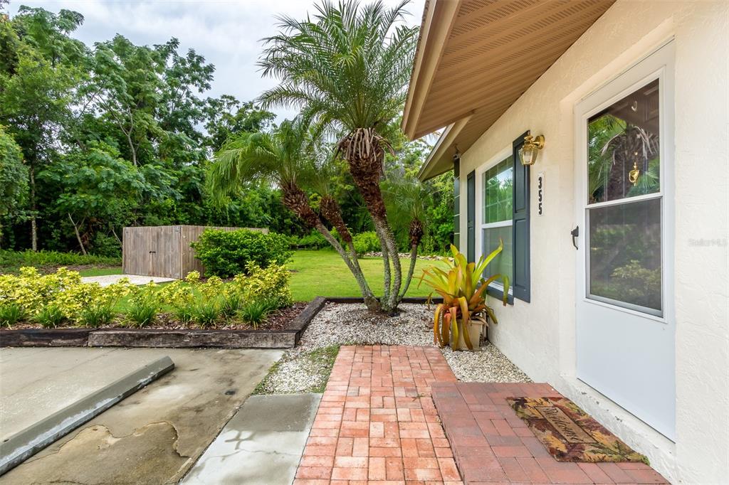 355 23rd Avenue Southwest Seminole, FL 33778 - Photo 4 of 38