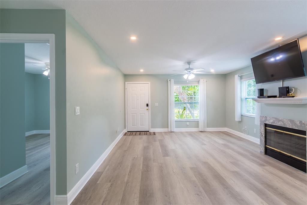 355 23rd Avenue Southwest Seminole, FL 33778 - Photo 10 of 38