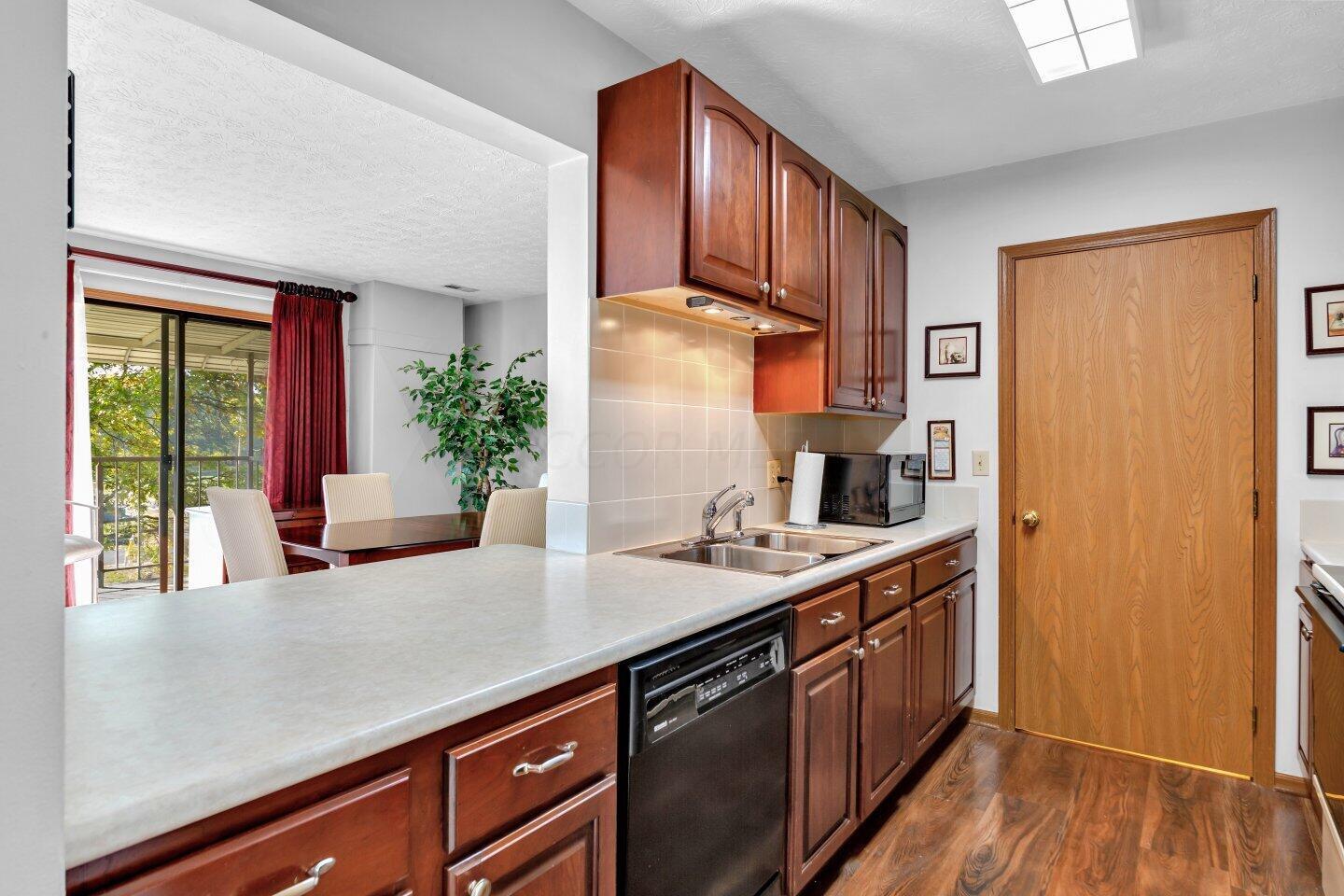 4119 Karl Road, Unit 303 Columbus, OH 43224 - Photo 14 of 31 003-4119KarlRoad-303-Columbus-OH-43224