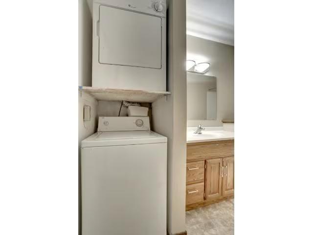 2240 Ridge Drive, Unit 33 St. Louis Park, MN 55416 - Photo 9 of 9