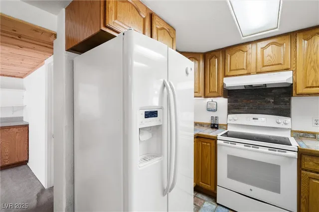 $210,000 | 3683 Lander Street, Amargosa Valley, NV 89020