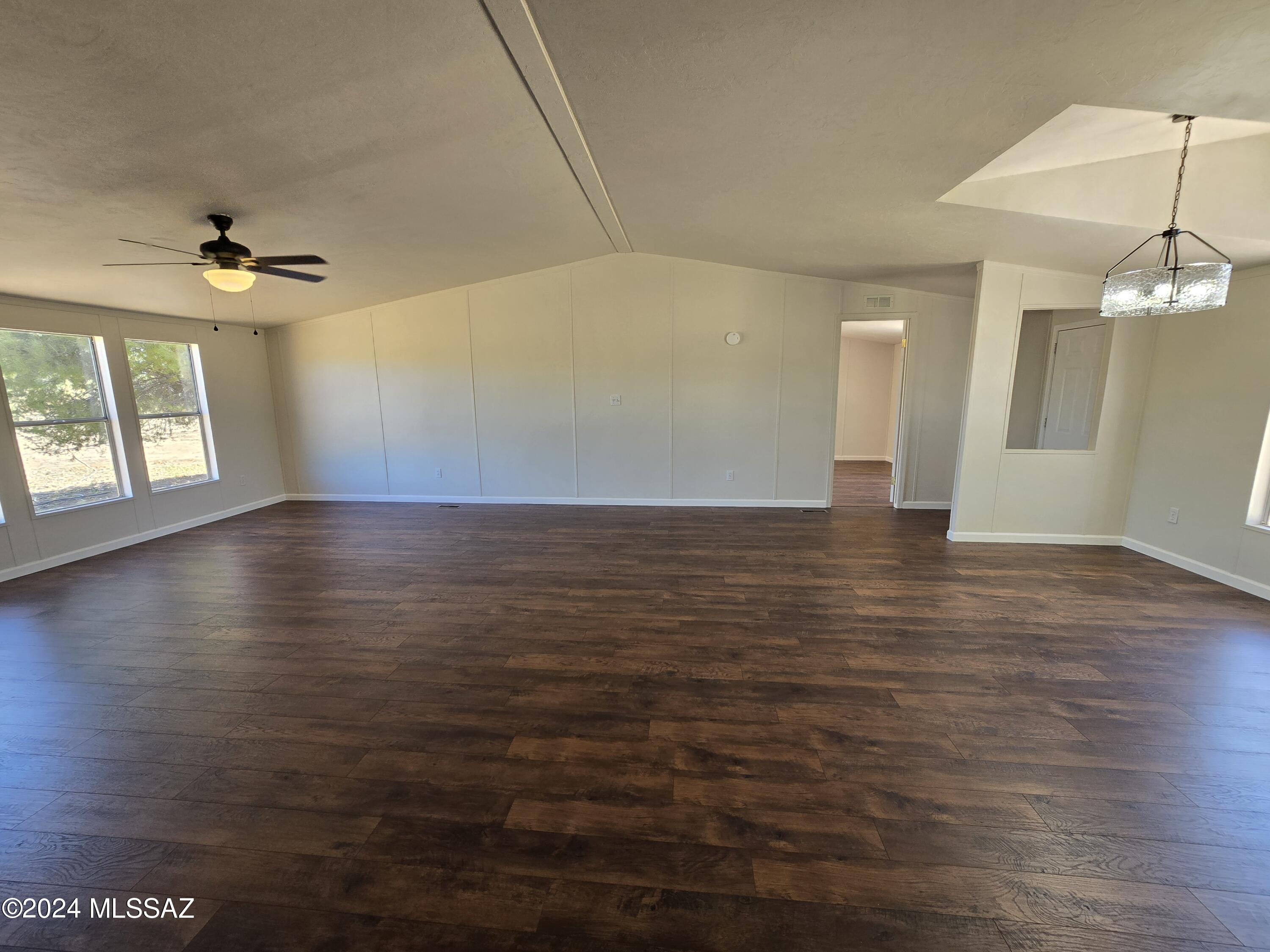 1461 North Pomerene Road Benson, AZ 85602 - Photo 9 of 44 Gallery Image 9