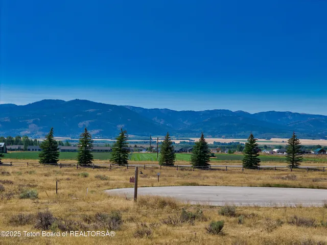 $180,000 | 525 Amy Lane, Driggs, ID 83422