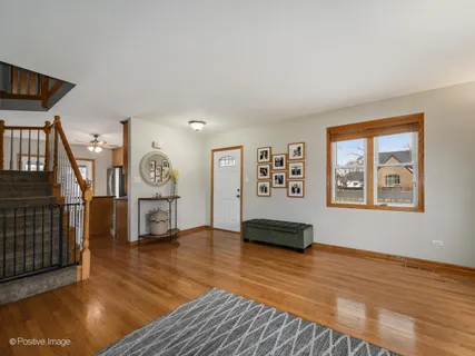 $375,000 | 19543 Division Street, Mokena, IL 60448