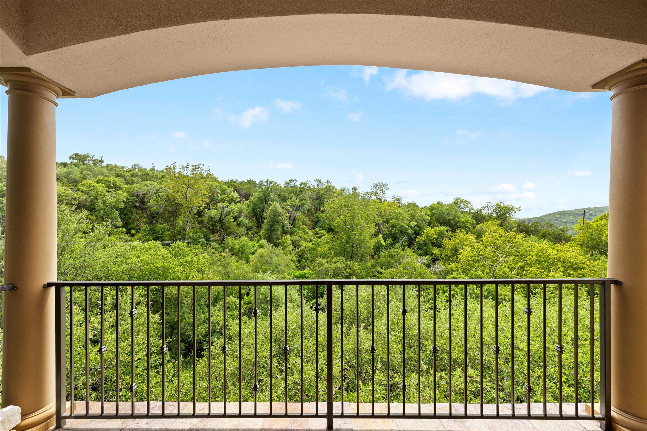 8540 Adirondack Trail, Unit 21 Austin, TX 78759 - Photo 23 of 40