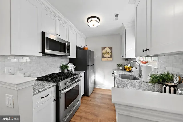 $329,900 | 133 Tavistock, Cherry Hill, NJ 08034