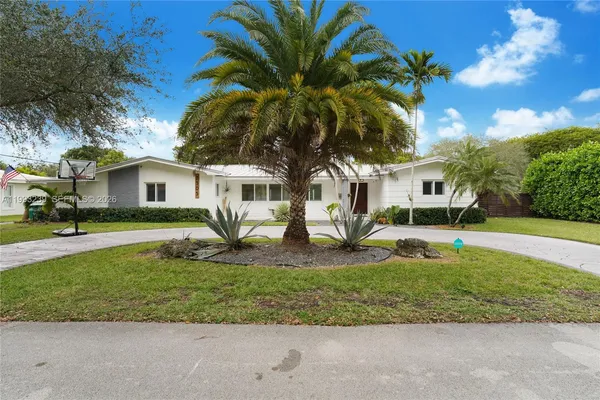 $1,925,000 | 7305 Southwest 123rd Terrace, Pinecrest, FL 33156