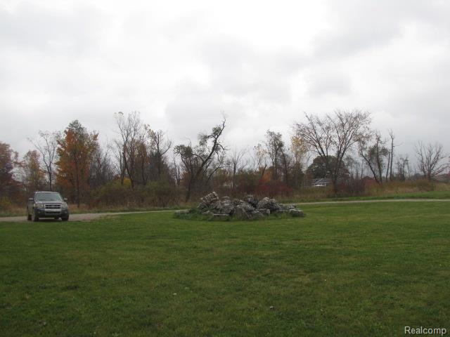 10732 Chase Lake Road Fowlerville, MI 48836 - Photo 8 of 69 IMG_4532.jpg