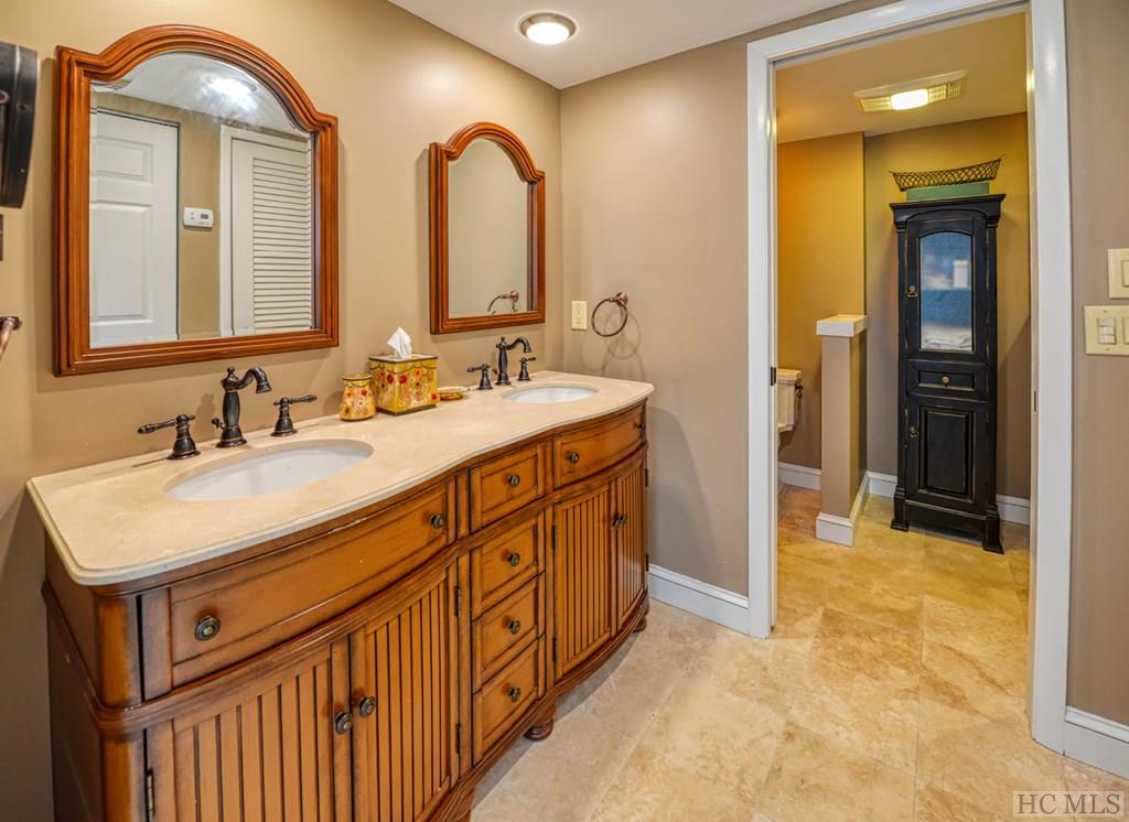705 Vz Top Road, Unit 705 Highlands, NC 28741 - Photo 11 of 50 Gallery Image 11