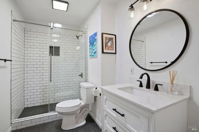 $710,000 | 11 Montclair Court, Petaluma, CA 94954