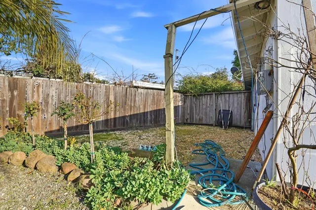 $710,000 | 11 Montclair Court, Petaluma, CA 94954