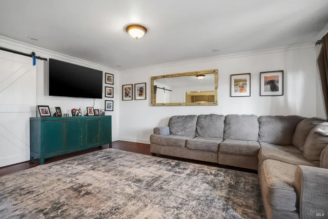 $710,000 | 11 Montclair Court, Petaluma, CA 94954