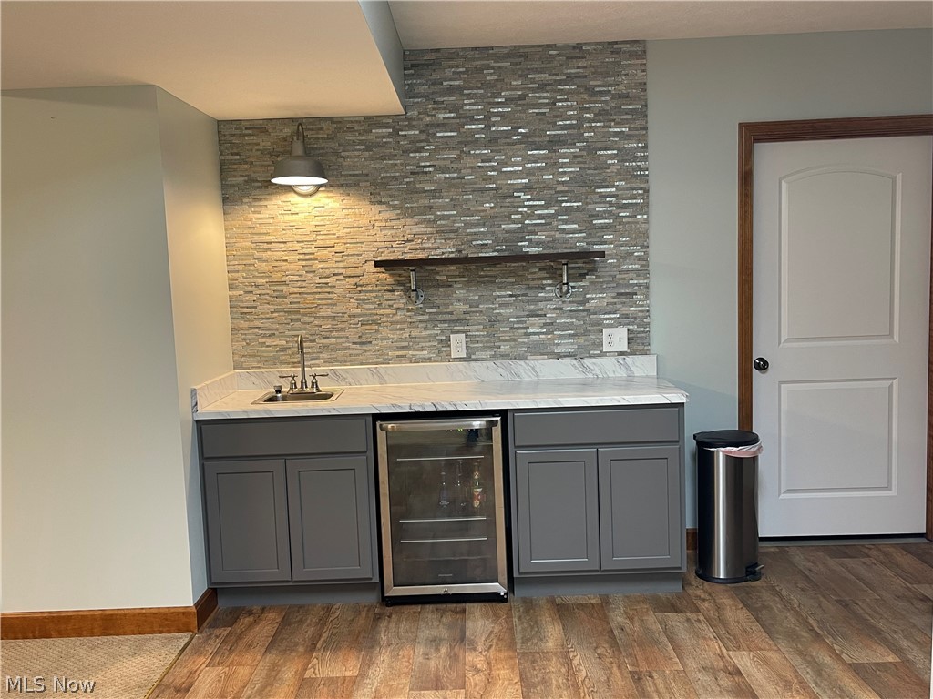 823 Forrest Ridge Drive Dover, OH 44622 - Photo 25 of 35 Lower level wet bar