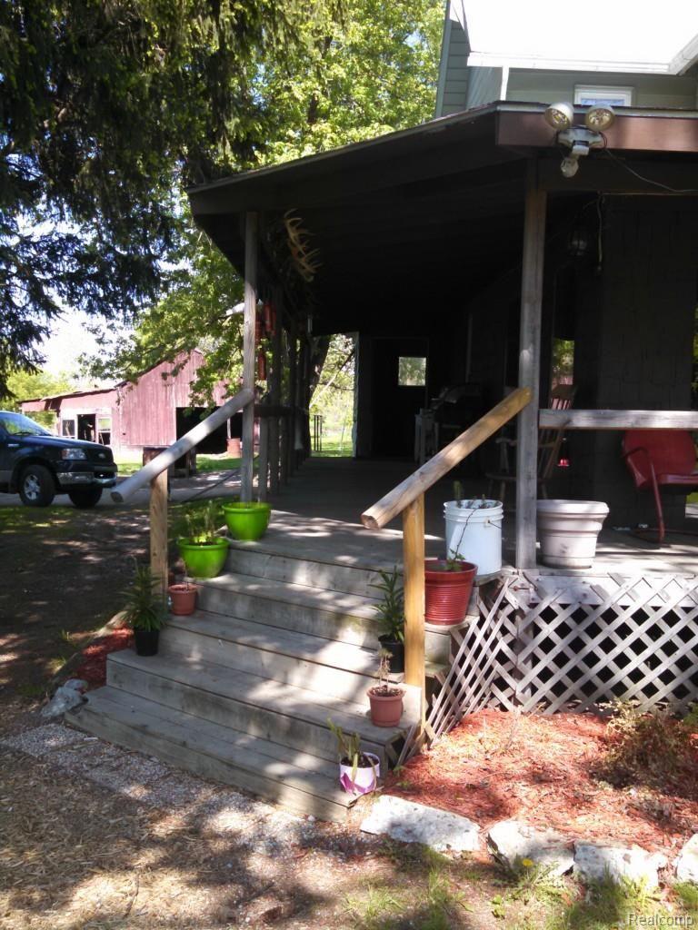 9417 North Vassar Road Mount Morris, MI 48458 - Photo 32 of 48 IMG_20140525_104648_215.jpg