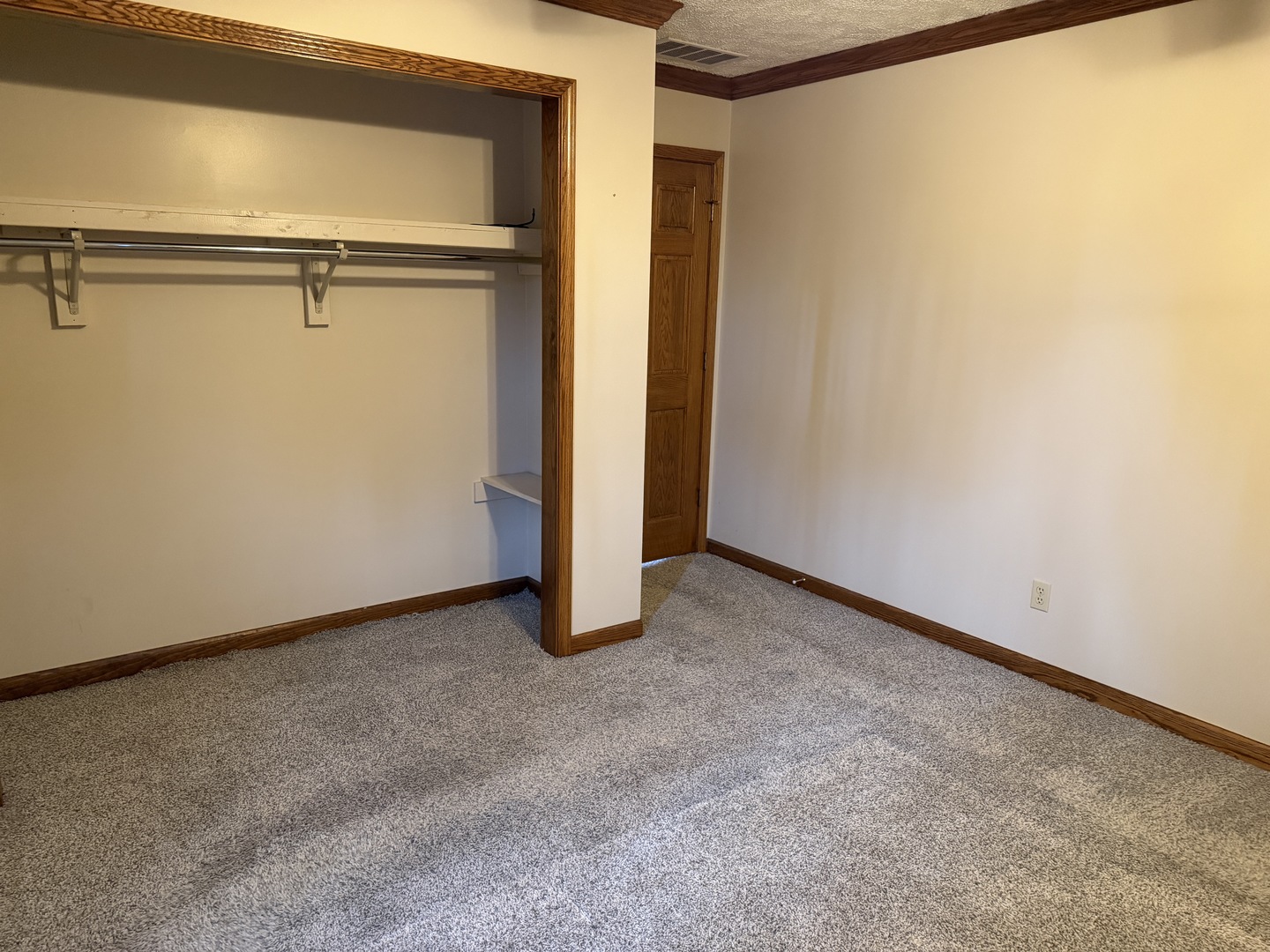 609 East Clay Street Clinton, IL 61727 - Photo 21 of 48