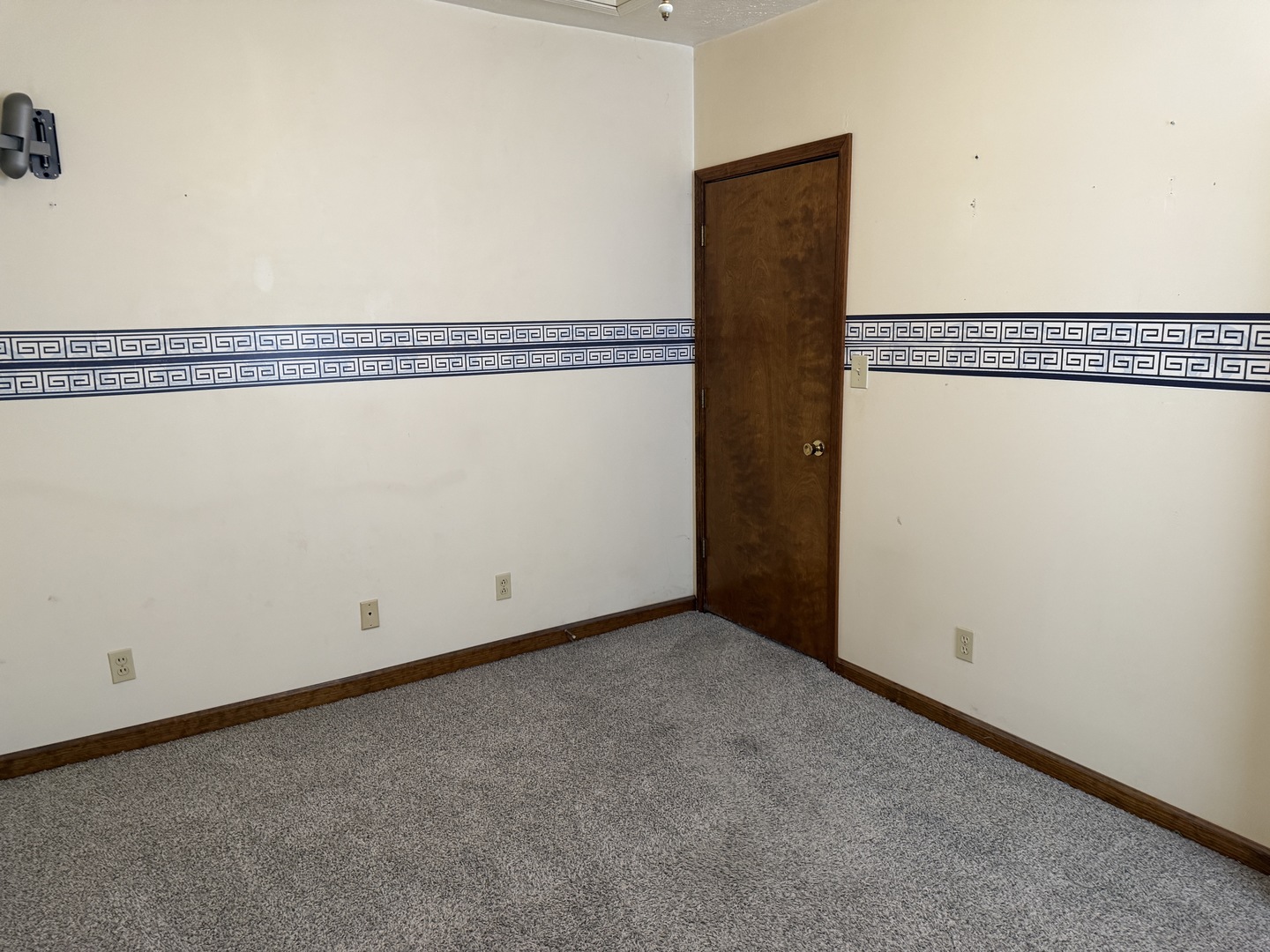 609 East Clay Street Clinton, IL 61727 - Photo 25 of 48