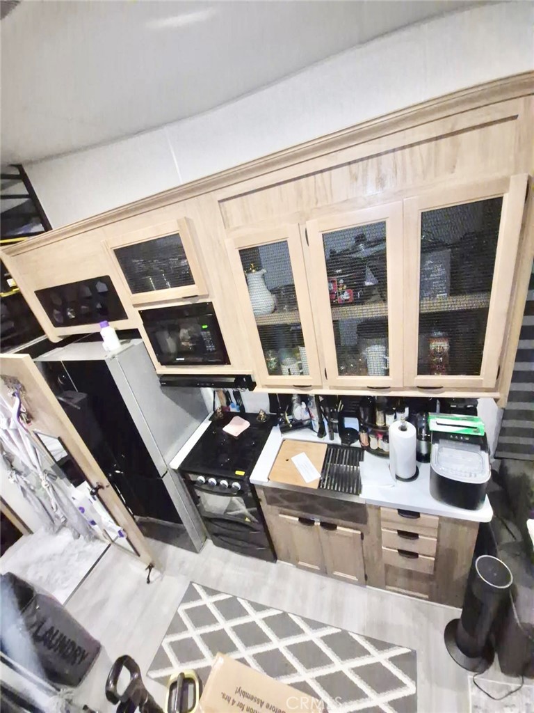 637 River Road, Unit 43 Modesto, CA 95351 - Photo 7 of 10