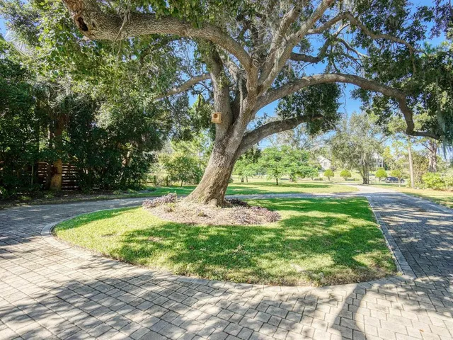 $1,345,000 | 1720 Richard Ervin Parkway, Tarpon Springs, FL 34688