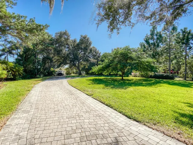 $1,345,000 | 1720 Richard Ervin Parkway, Tarpon Springs, FL 34688