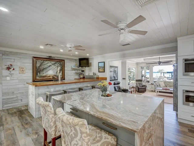 $1,345,000 | 1720 Richard Ervin Parkway, Tarpon Springs, FL 34688
