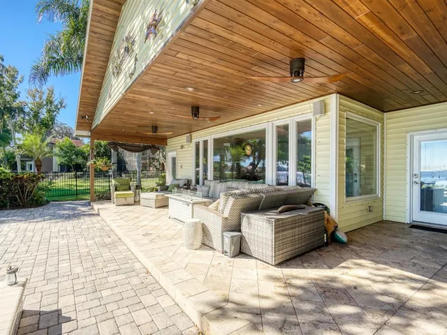 $1,345,000 | 1720 Richard Ervin Parkway, Tarpon Springs, FL 34688