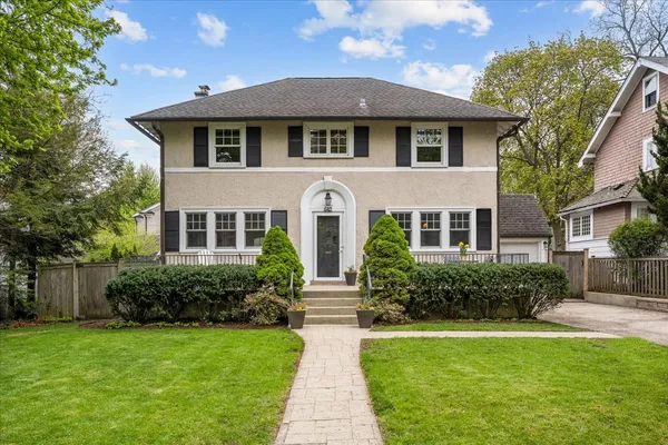 $1,450,000 | 642 Ash Street, Winnetka, IL 60093