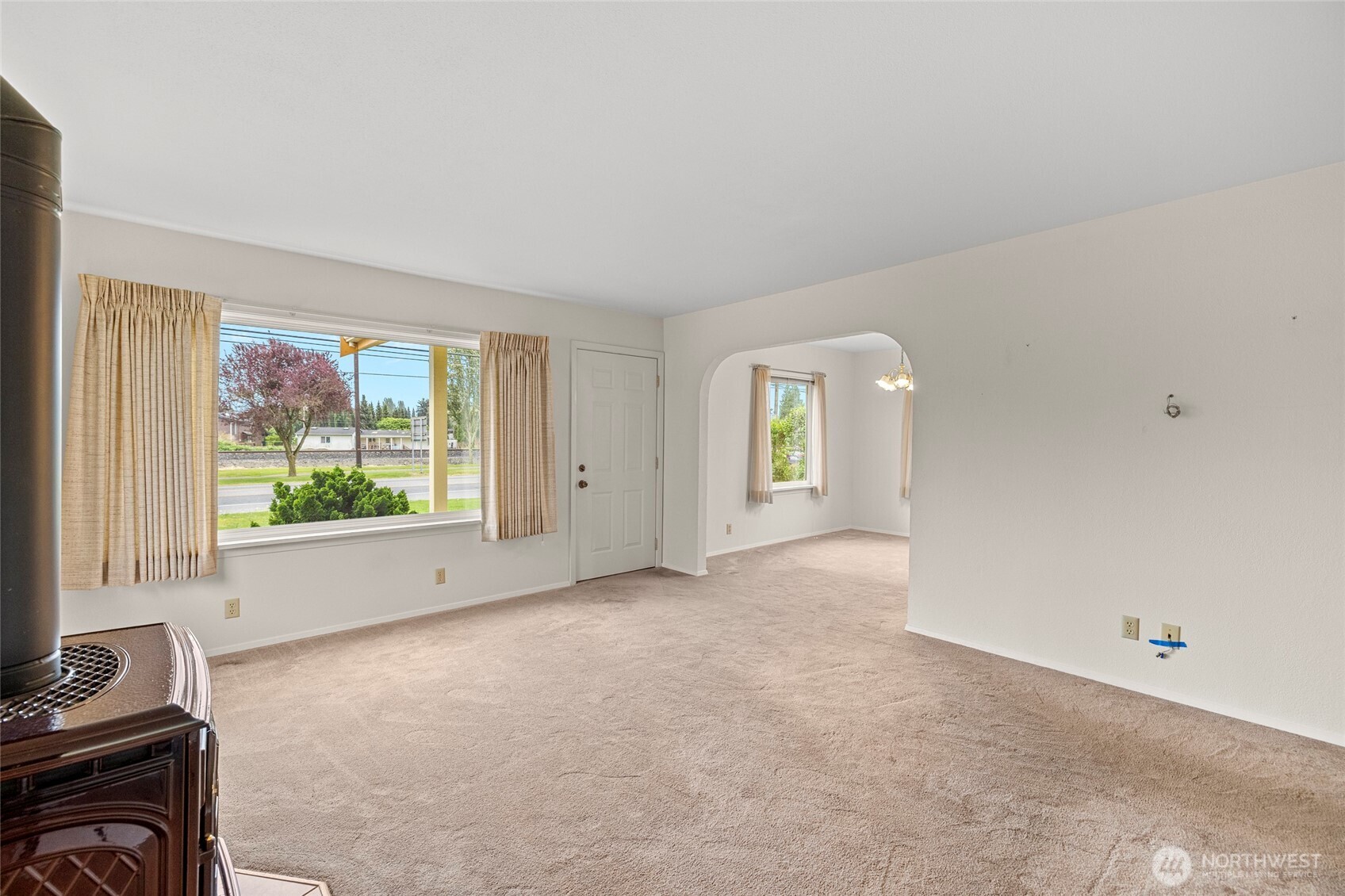 1309 State Rte 20 Burlington, WA 98233 - Photo 5 of 38 Gallery Image 5