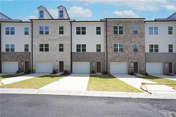 $299,900 | 4964 Villager Lane, Stone Mountain, GA 30083