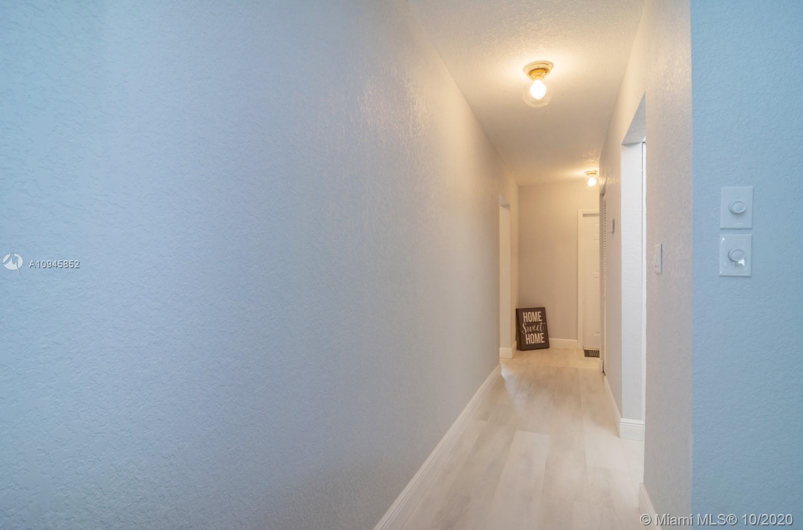 611 Racquet Club Road, Unit 2 Weston, FL 33326 - Photo 17 of 27
