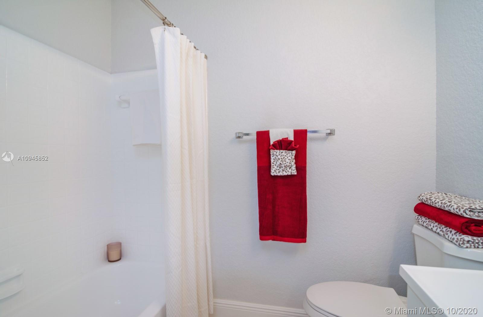 611 Racquet Club Road, Unit 2 Weston, FL 33326 - Photo 23 of 27