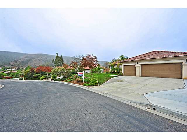 17265 Prairie Mile Road Ramona, CA 92065 - Photo 2 of 25