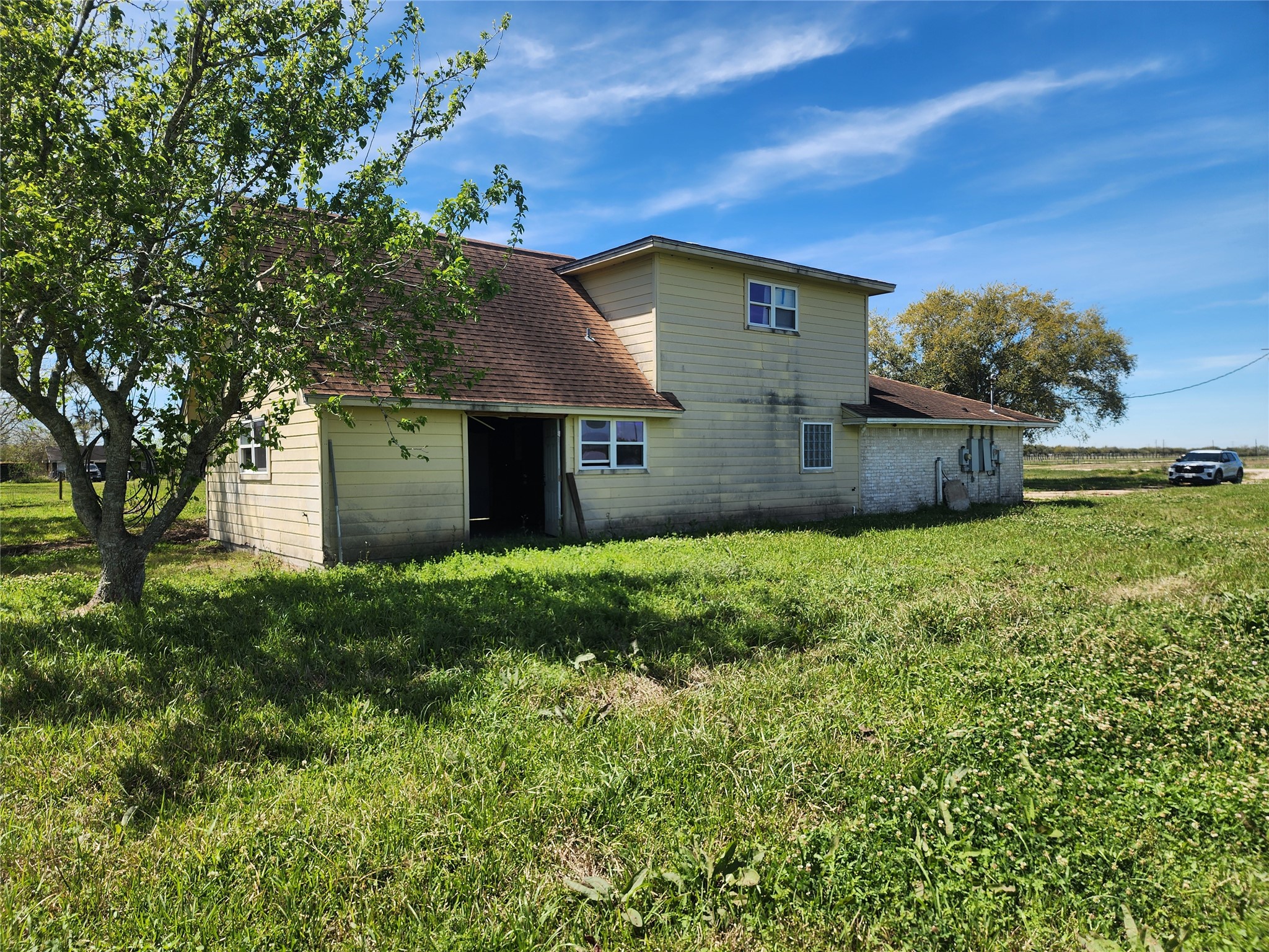 1118 County Road 47 Angleton, TX 77515 - Photo 16 of 23