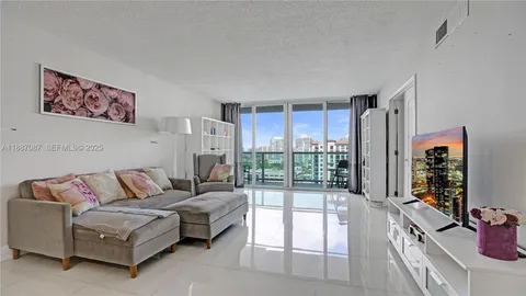 $445,000 | 100 Bayview Drive, Unit 1931, Sunny Isles Beach, FL 33160