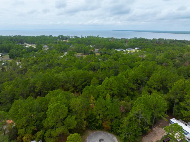 $110,000 | 2960 Sherwood Drive, Navarre, FL 32566