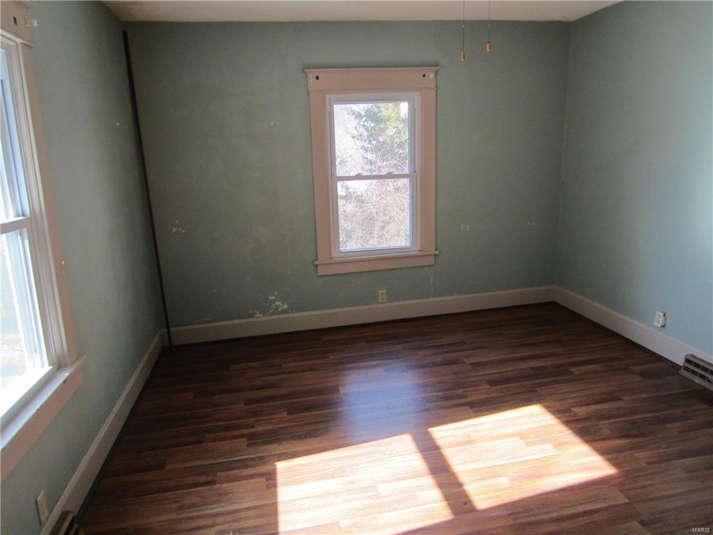 507 North Springfield Street Grafton, IL 62037 - Photo 17 of 33