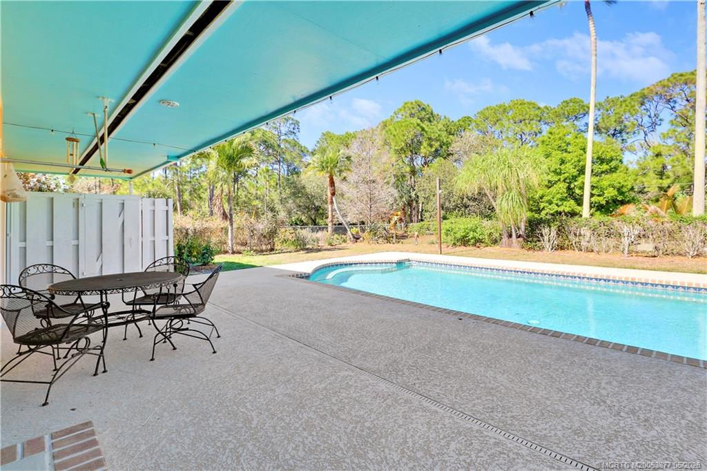 10941 Southwest Hawkview Circle Stuart, FL 34997 - Photo 30 of 36
