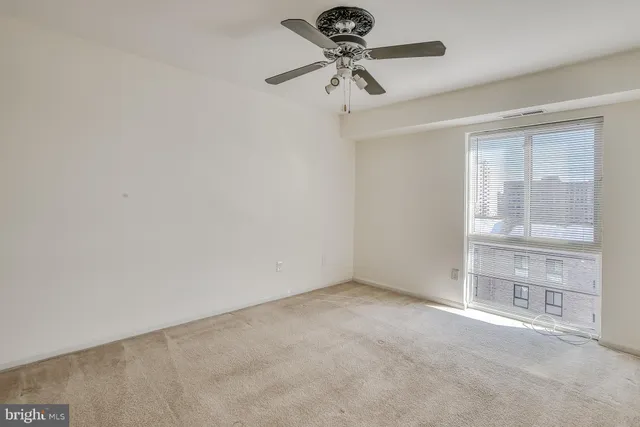 $2,100 | 6155 Edsall Road, Unit M, Alexandria, VA 22304