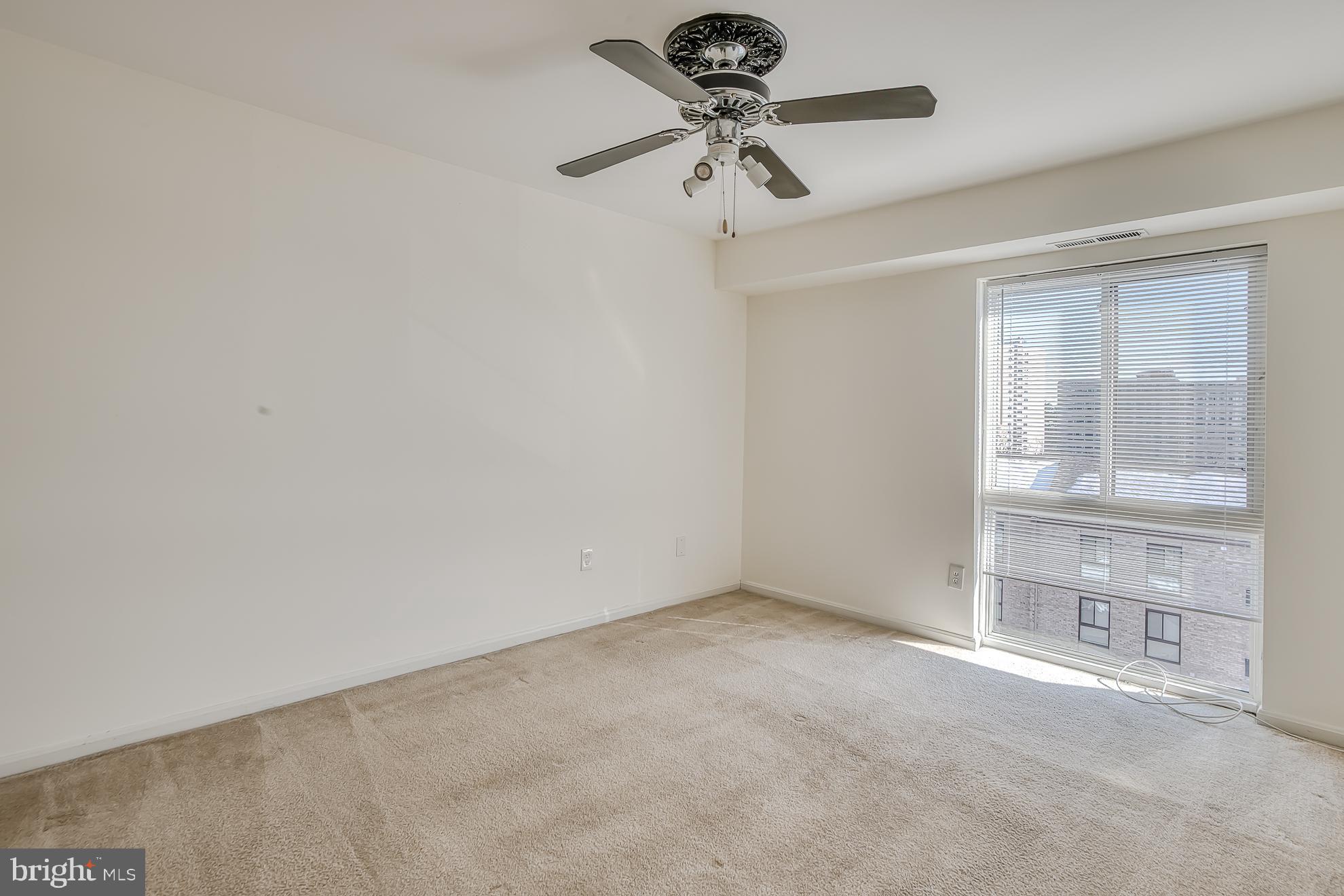 6155 Edsall Road, Unit M Alexandria, VA 22304 - Photo 9 of 20 Primary Bedroom