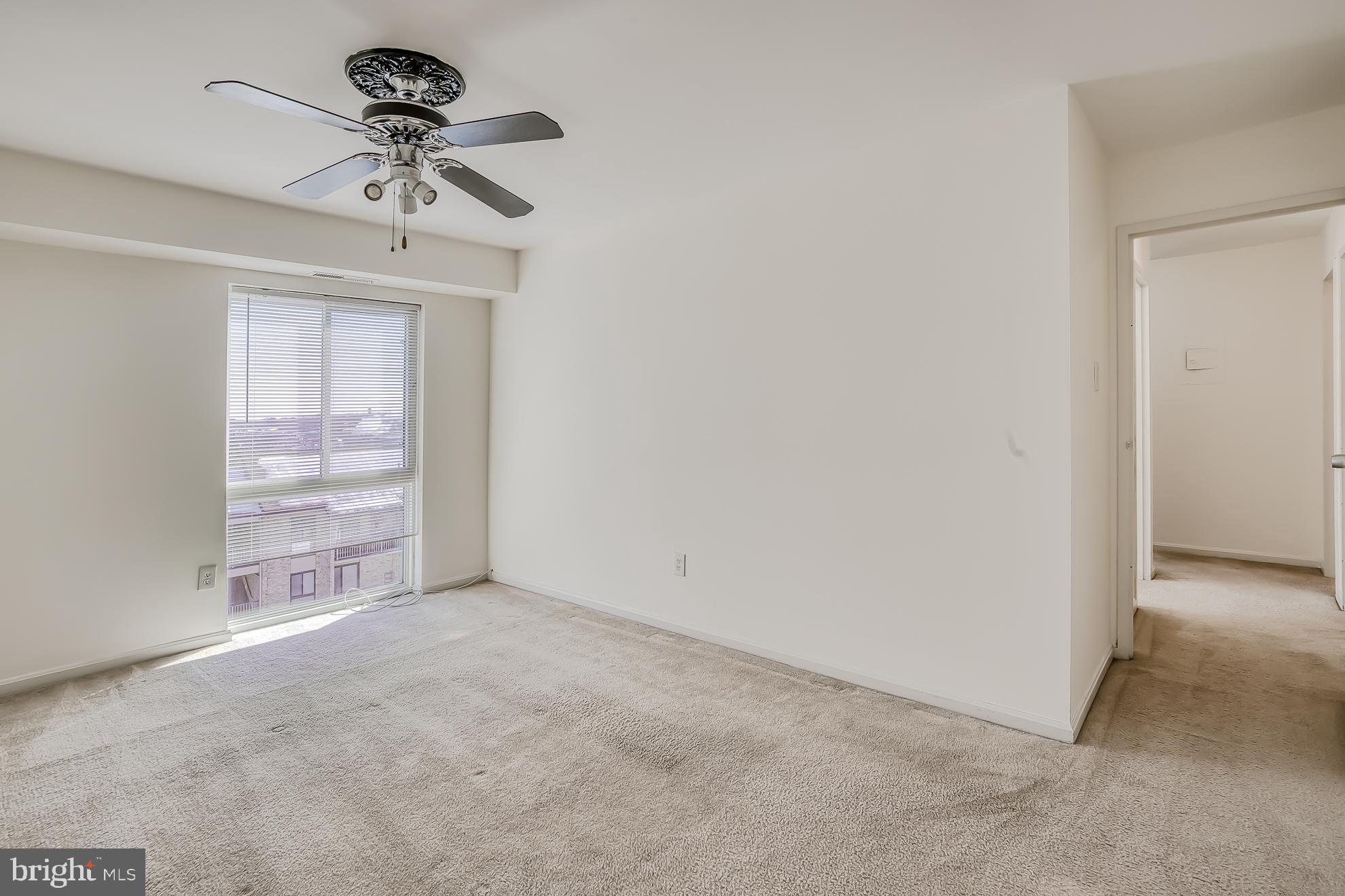 6155 Edsall Road, Unit M Alexandria, VA 22304 - Photo 10 of 20 Primary Bedroom