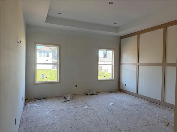 $609,900 | 2609 Northeast Crestview Street, Blue Springs, MO 64029