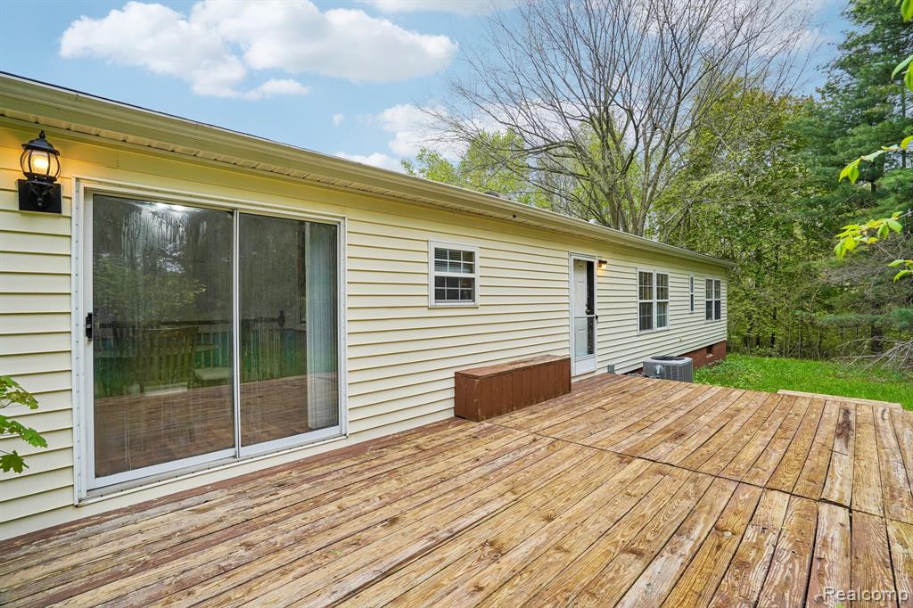 3363 North Branch Road North Branch, MI 48461 - Photo 34 of 38