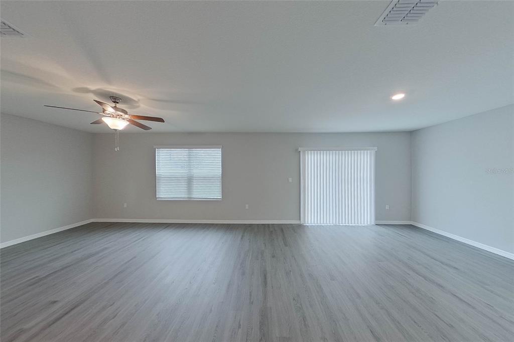 8670 Southwest 43rd Avenue Ocala, FL 34476 - Photo 4 of 26