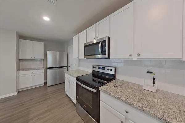 $2,195 | 8670 Southwest 43rd Avenue, Ocala, FL 34476
