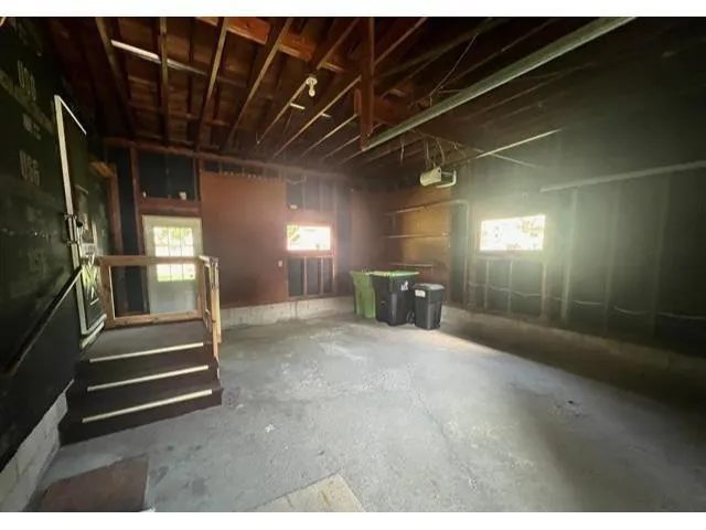 $174,900 | 201 McKinley Avenue, Niagara, WI 54151