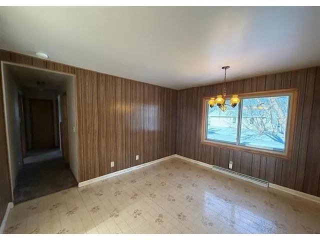 $174,900 | 201 McKinley Avenue, Niagara, WI 54151