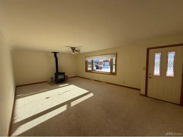 $174,900 | 201 McKinley Avenue, Niagara, WI 54151