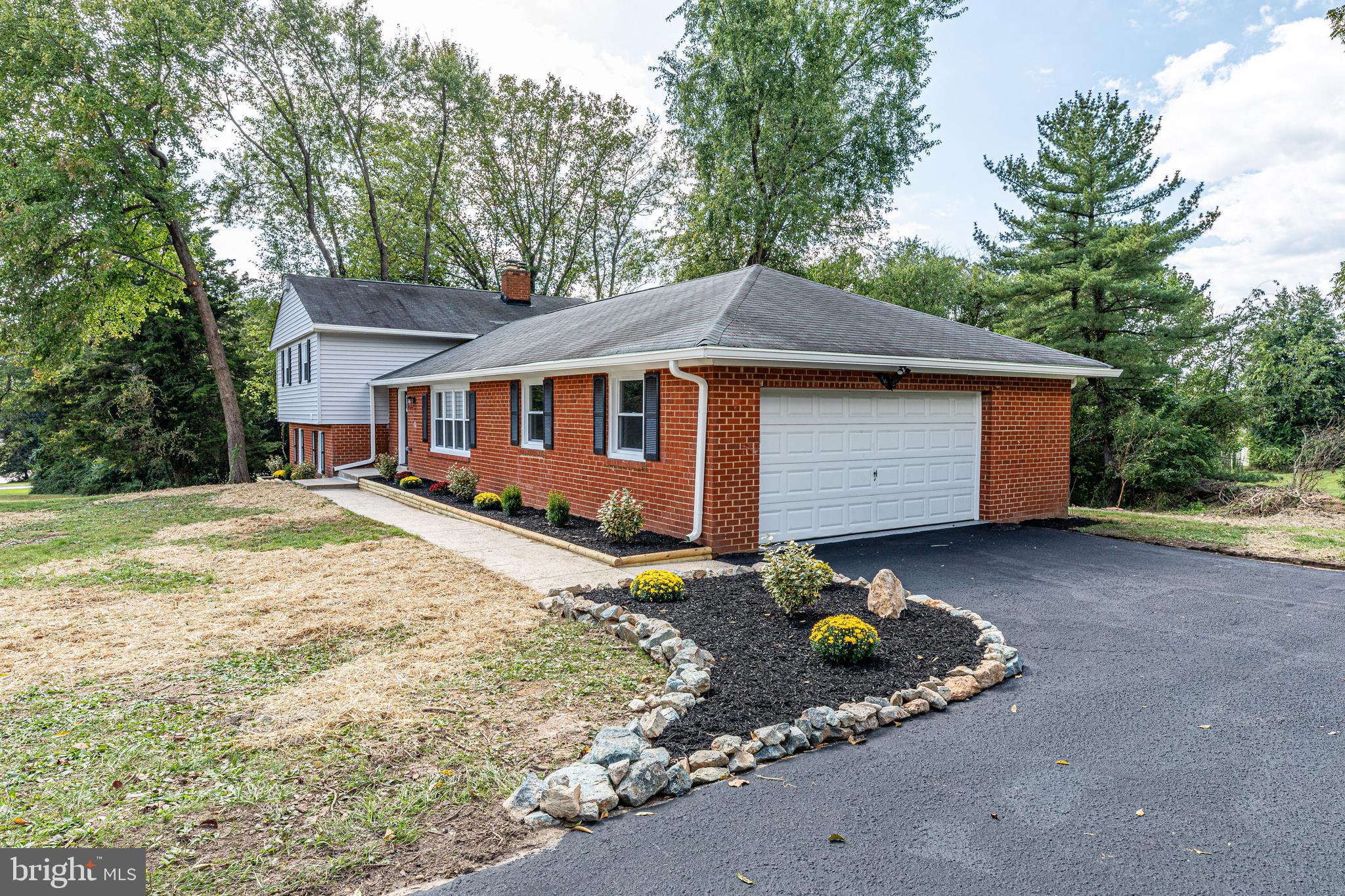 7030 Long View Road Columbia, MD 21044 - Photo 4 of 48